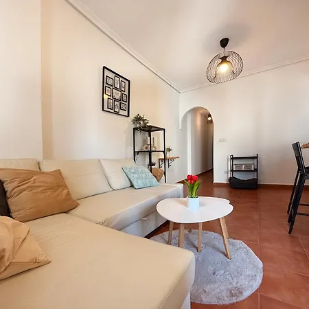 2 Bedroom In アパート *