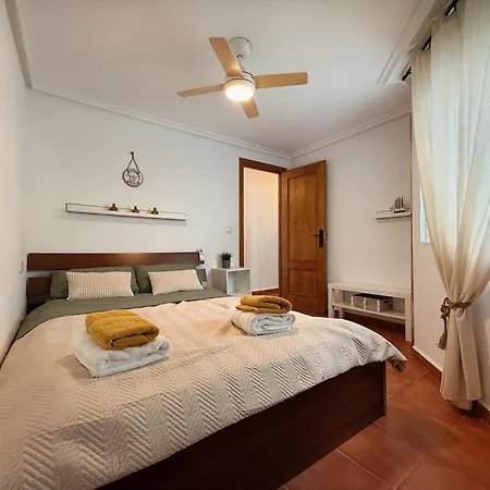 2 Bedroom In * トレビエハ